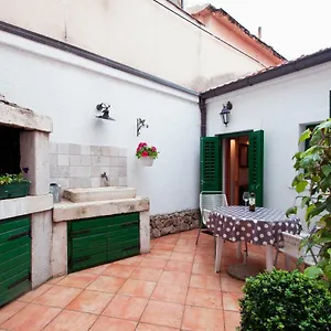 Karlo Apartamento